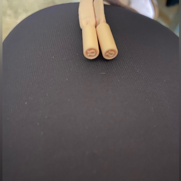 Lululemon Beyond the Studio Joggers size 8 - Picture 7 of 7